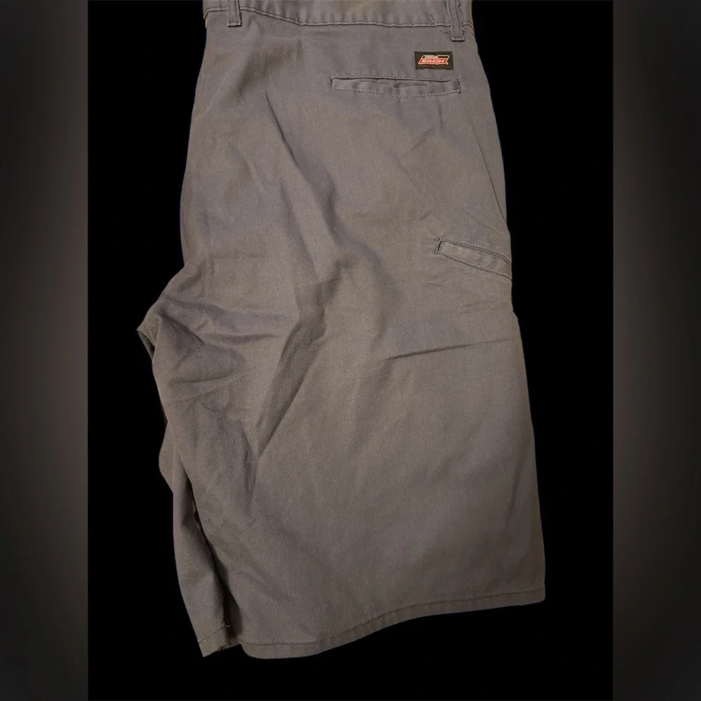 Dickies Men's Grey Chino Shorts 13” Men’s 42​